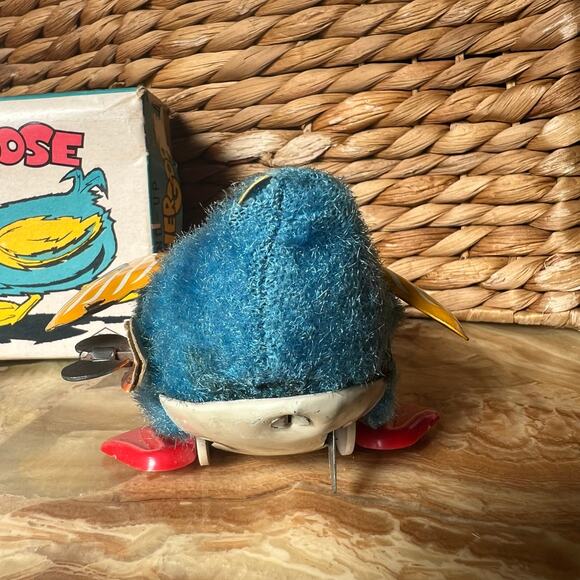Moothergoose Tin Windup Toy 1958 made in Japan - Picture 4 of 10
